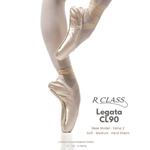 R-Class Legata Pointe Shoe